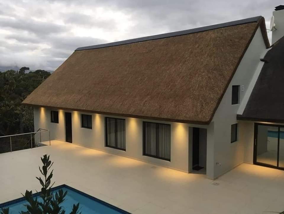 Thatch Roof Project 4